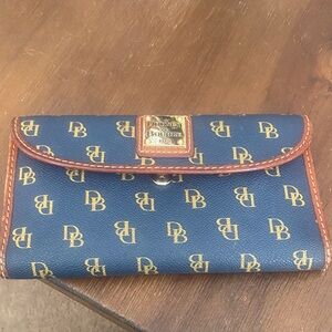 Dooney & Bourke Navy and Gold Logo Wallet